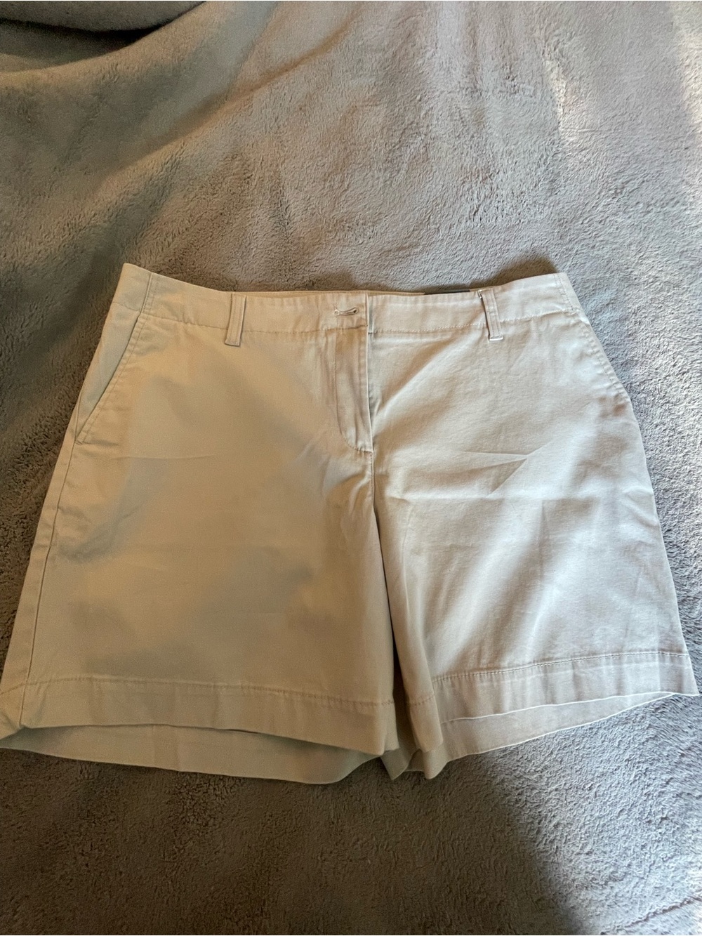 Talbots relaxed chino short 6”